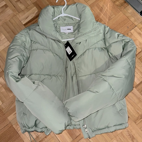 Medium Light green Jacket - Picture 2 of 3